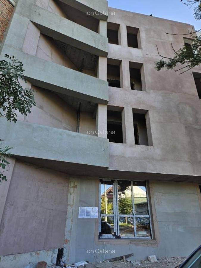 Vand sau Închiriez  spațiu ultracentral - 3