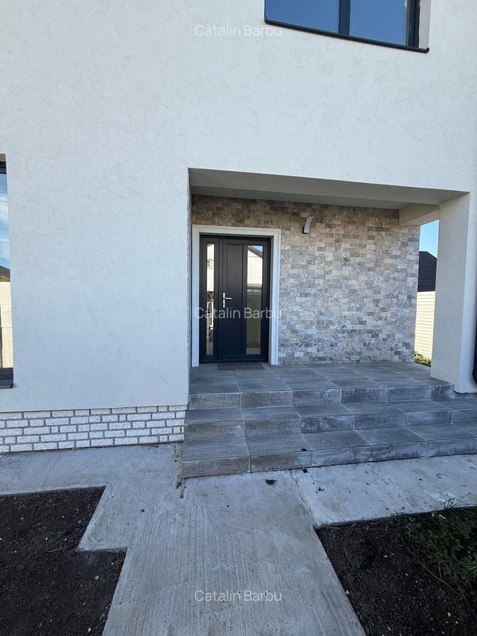<Casa individuala cu pompa de caldura P+1E> 4 camere 2 bai 280 mp teren - 6