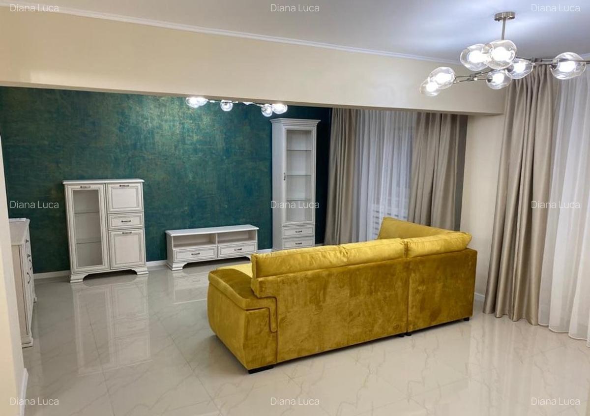 Vanzare apartament 3 camere transformat in 2 | Decebal | 76mp - 2
