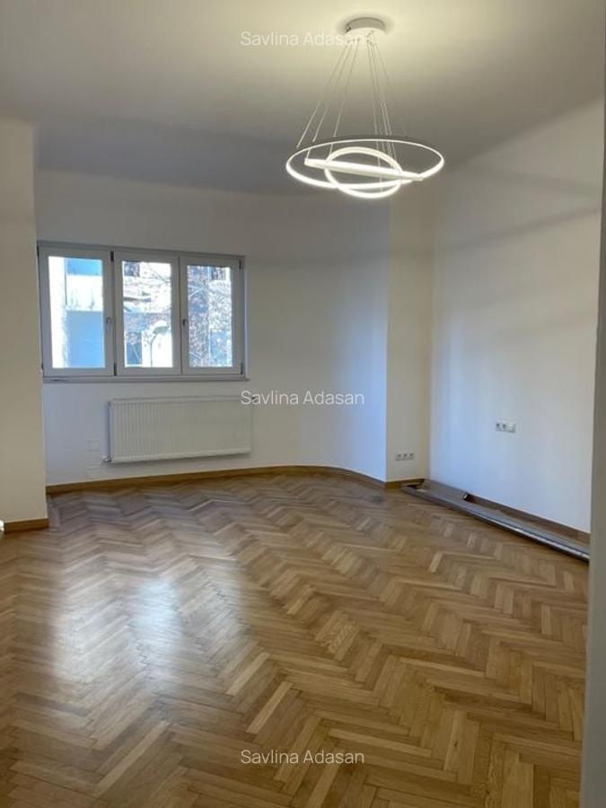 Apartament De Închiriat | 3 camere | Universitate - 2