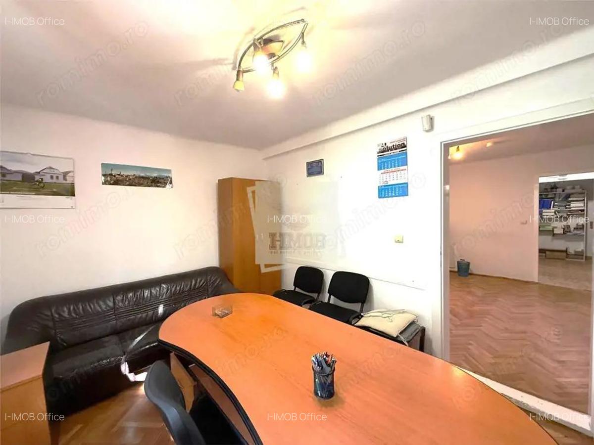 Spatiu de birouri cu 4 camerec 2 bai in zona centrala din Sibiu - 3