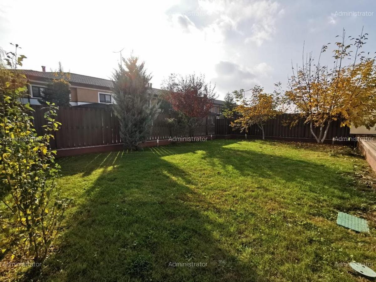 Oxford Gardens unfurnished/partially furnished 3 bedrooms villa - 25