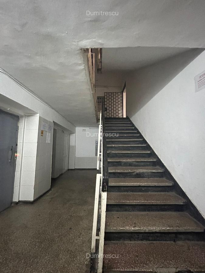 Garsoniera Dristor /13 Min Metrou / Bloc1983 Reabilitat/ Pret Negociabil /Etaj 2 - 14