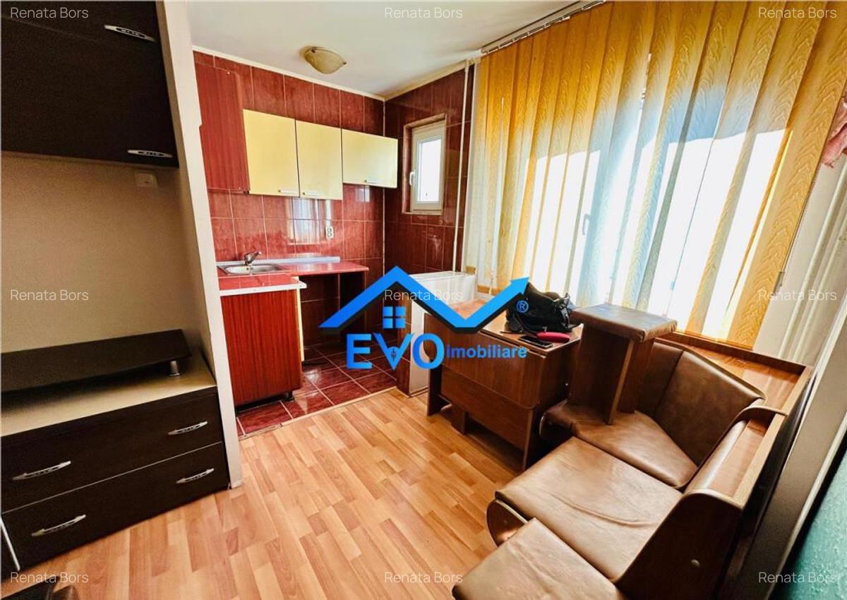 Apartament de cu 2 camere, etajul 2, Tatarasi - 2