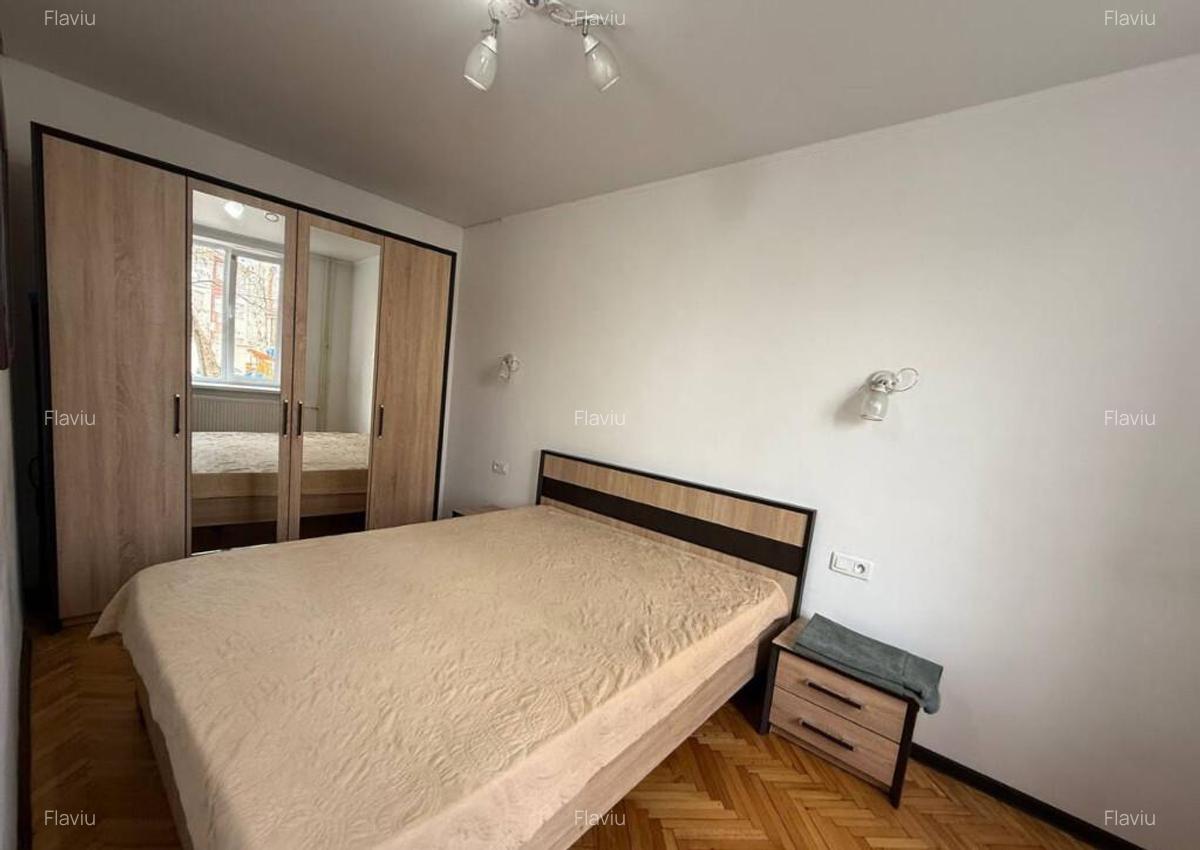 Apartament de inchiriat cu doua camere in zona drumul taberei - 1