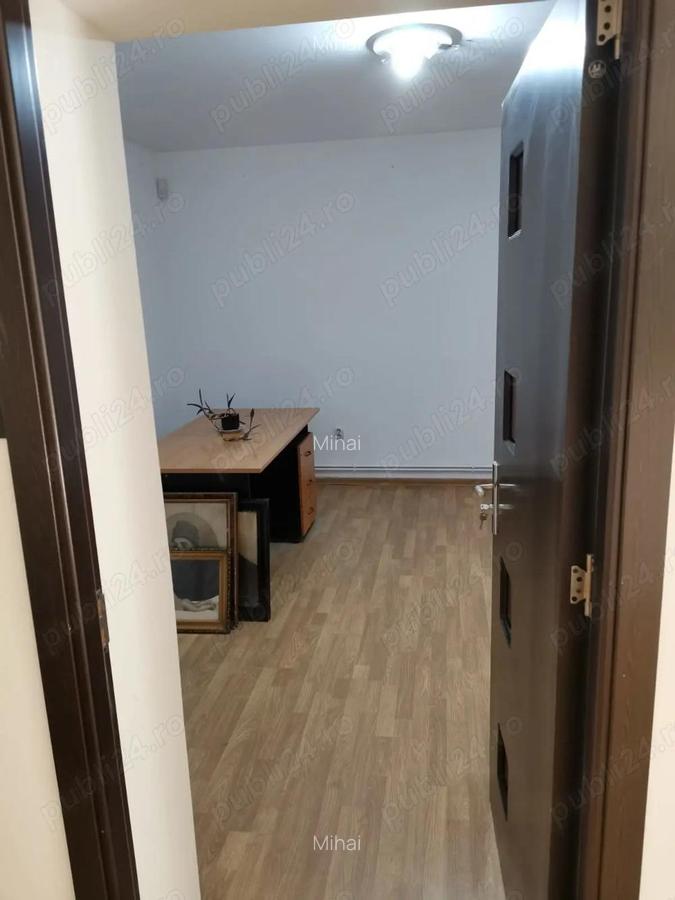 Unirii Restaurant Budapesta casa singur in curte 4 camere - 6 Unirii Restaurant Budapesta casa singur in curte 4 camere - 6