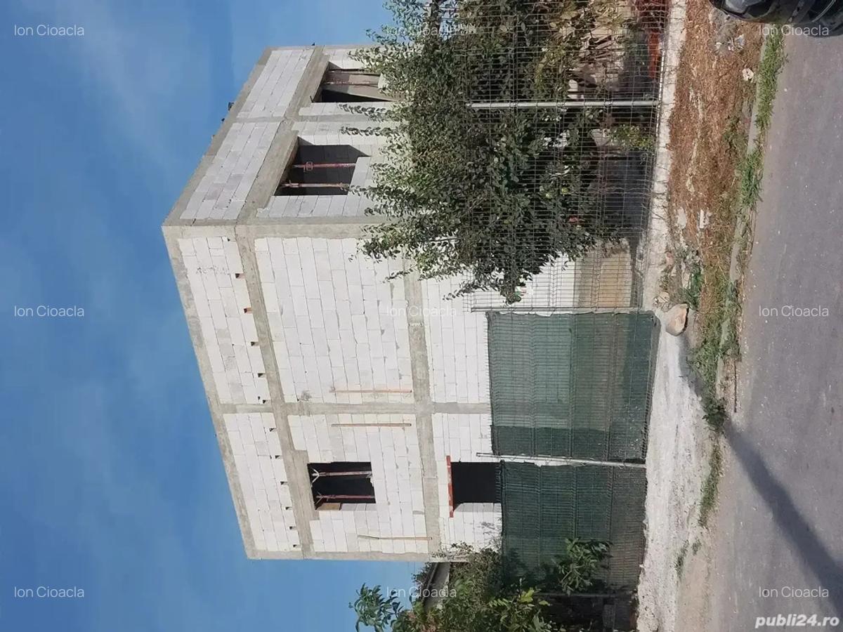 Vila de vanzare in Lumina - 3