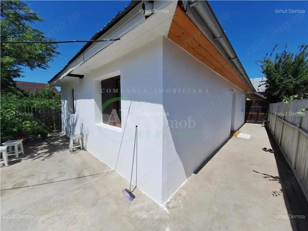 Casa 3 camere teren 580 mp, zona Tache-Bacau - 1