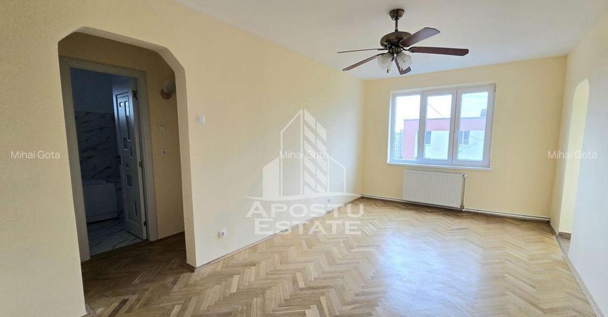 Apartament cu 4 camere, 2 bai, centrala proprie, zona Cir... - 3
