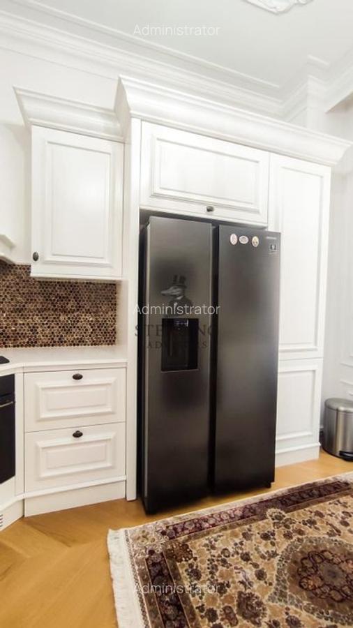 Vila restaurata in cel mai mic detaliu - zona centrala - 20