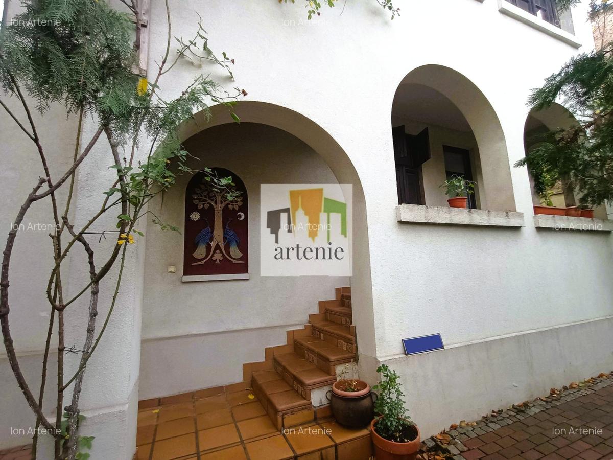 Pache Protopopescu etaj in vila  180mp/ 5 camere/ It/ Creatie/ Cabinete - 1