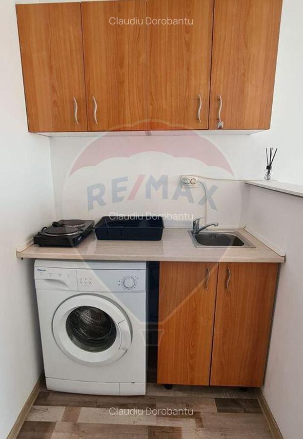 Garsoniera ideala pentru studen?i la baza Colinei ... - 4