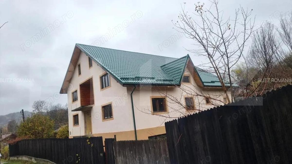 Casa spa?ioasa ideala pentru re?edin?a , casa de vacan?a sau pensiune - 6