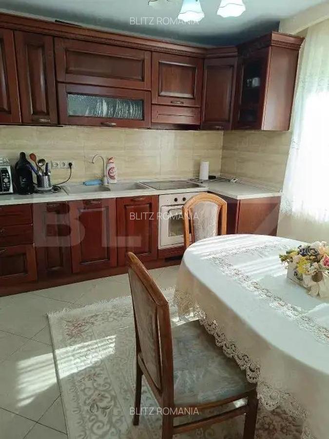Casa de vanzare in zona Zavoaie 274 mp utili, complet mobilata, pre? negociabi - 3