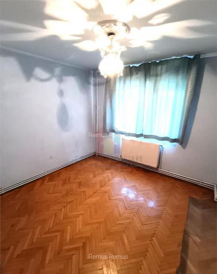 2 camere etaj 2, confort 1 decomandat, Spatios, Calarasilor - 4 2 camere etaj 2, confort 1 decomandat, Spatios, Calarasilor - 4