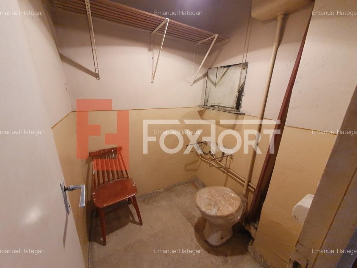 Apartament cu 3 camere decomandat în Dâmbovița - 26