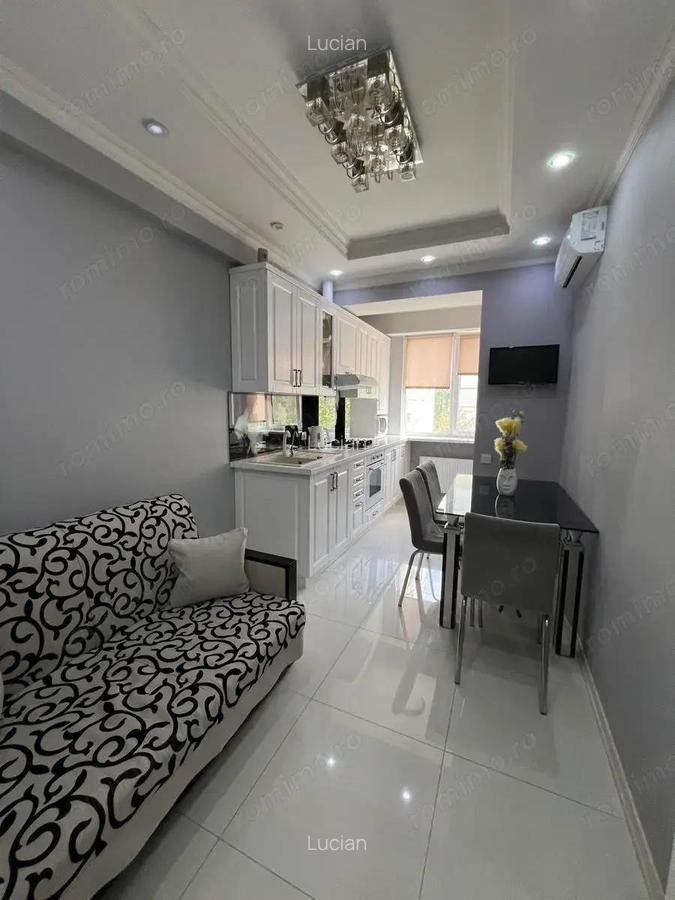 Garsoniera de inchiriat in zona centrla a Brasovului - 2