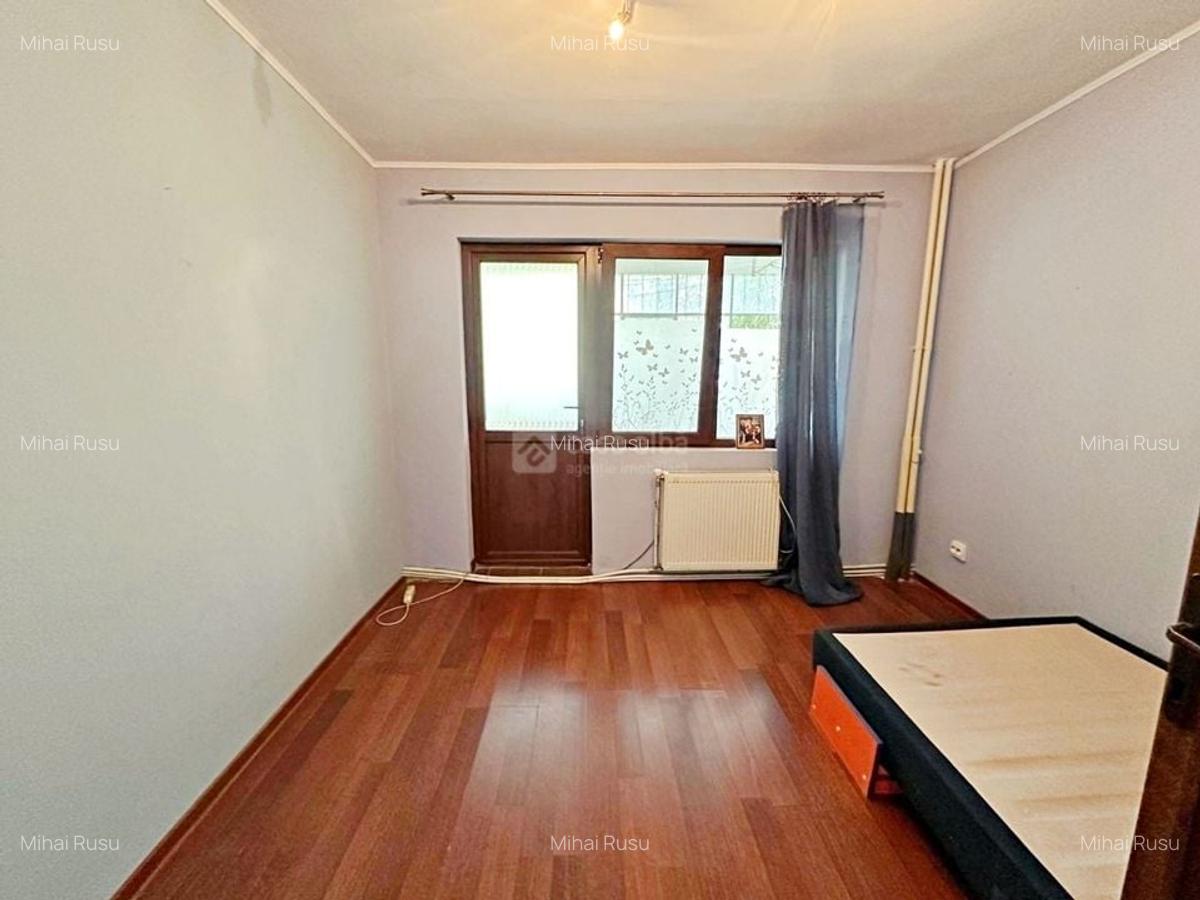 Tatarasi, 4 camere spatios, parter, disponibil imediat - 11