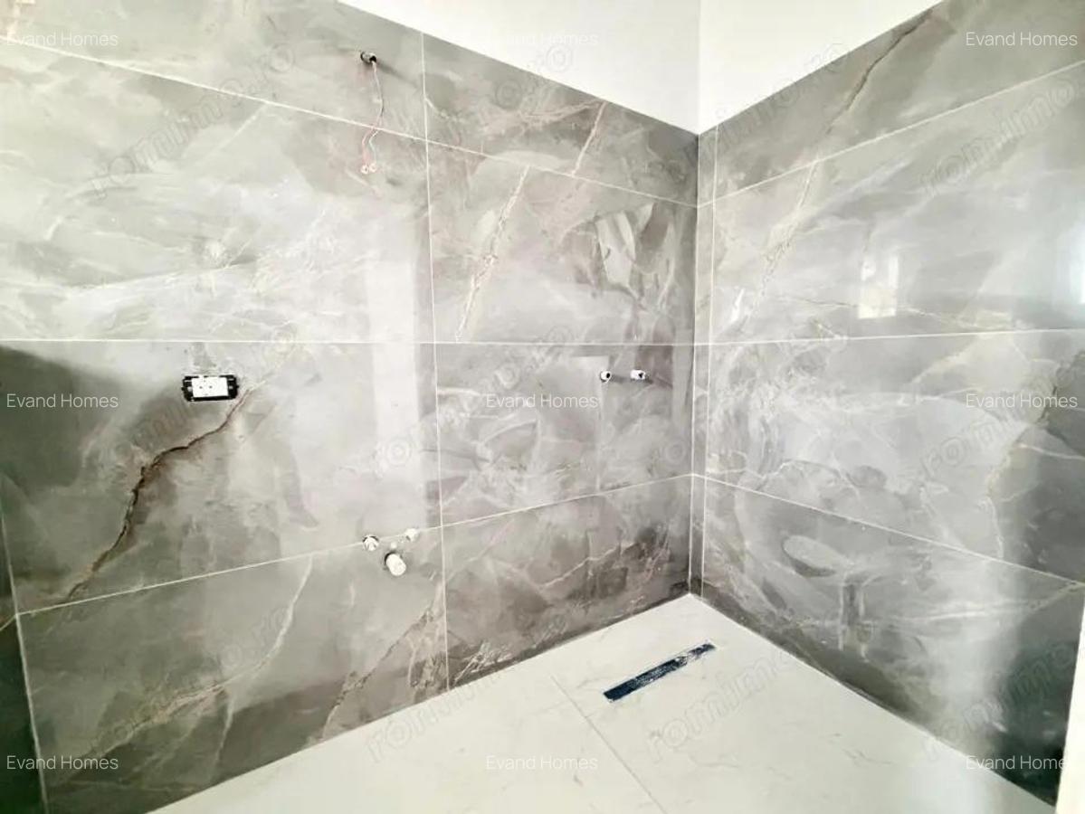 Duplex cu 4 camere si toate utilitatile - Mosnita - Drumul Boilor - 14