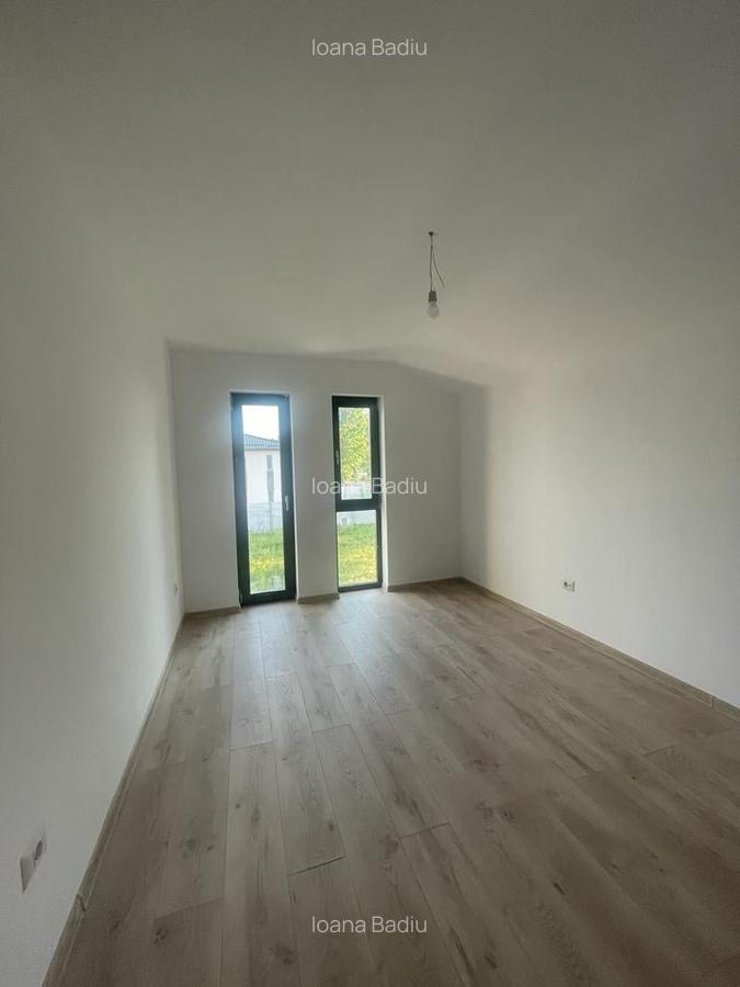 Vila individuala - 4 camere -2 bai - Teren 436mp - 14