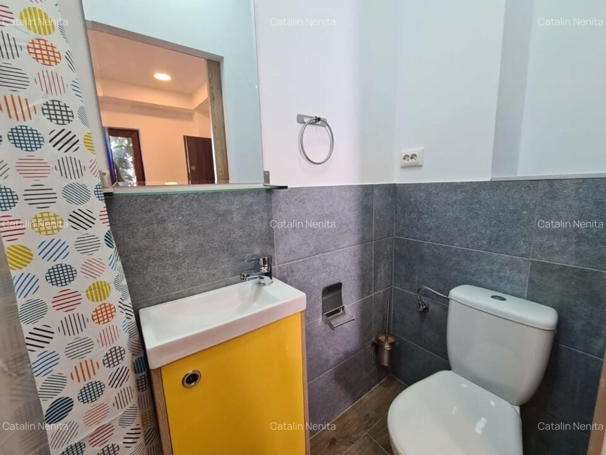 VANZARE  3 CASE CALEA CALARASI - HALA TRAIAN- INCHIRIATE PE O PERIOADA DE 5 ANI - 25