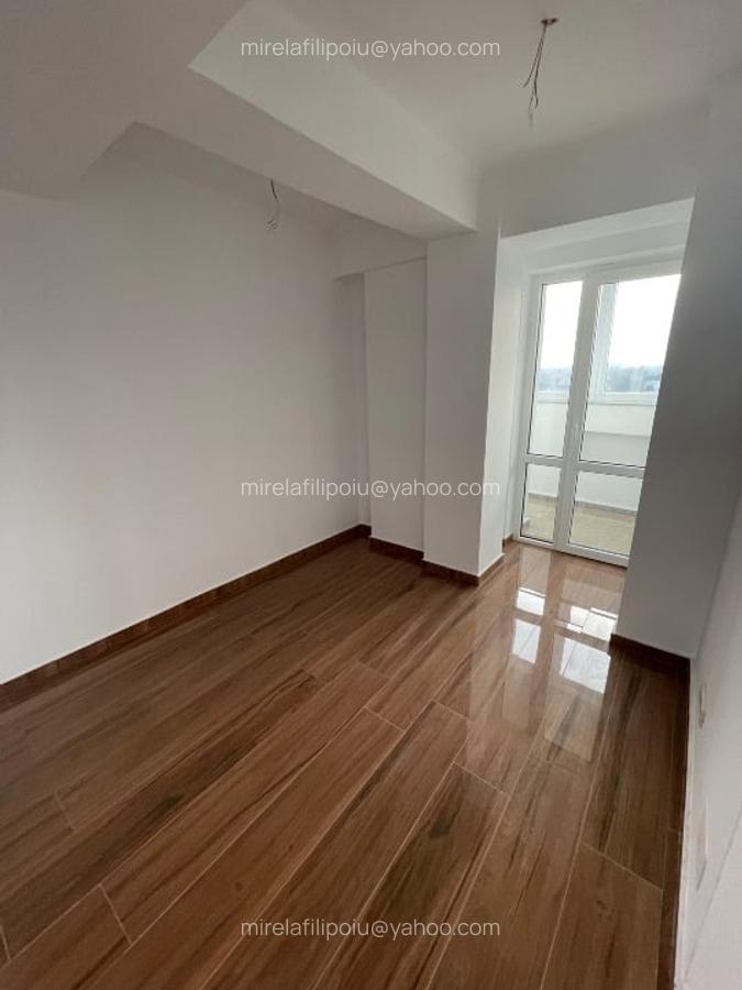 Discount mare, 2 camere lux, gata de mutare, comision 0 - 3