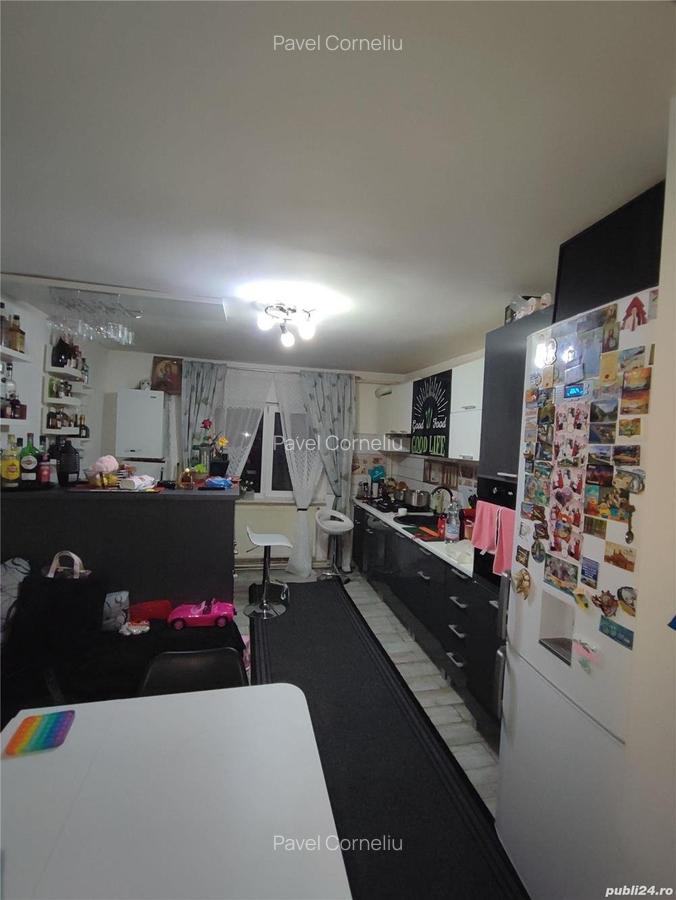Apartament cu 3 camere în zona Uzina 2, cod 8125 - 5