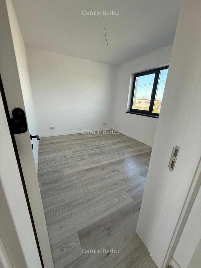 <Casa individuala cu pompa de caldura P+1E> 4 camere 2 bai 280 mp teren - 18