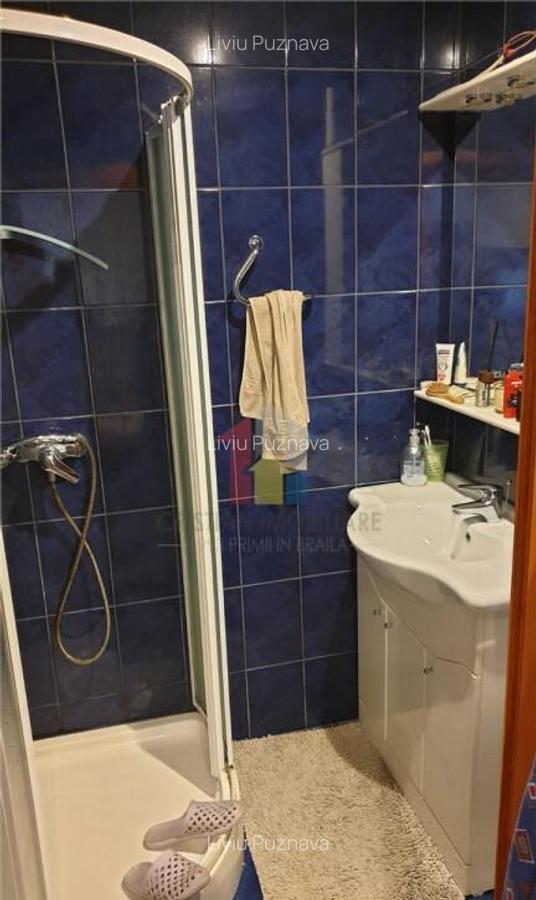 3 camere etaj 1, 2 balcoane, Mobilat si Utilat, decomandat, - 16