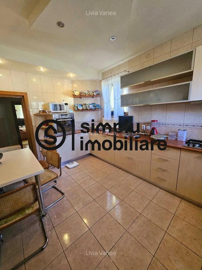 Apartament 3 camere, zona centrala zona Ramada. - 2