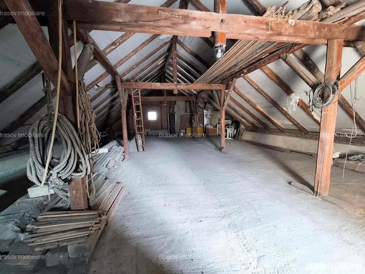 Vila cu 2 apartamente spatioase si teren de 670 mp. - 9