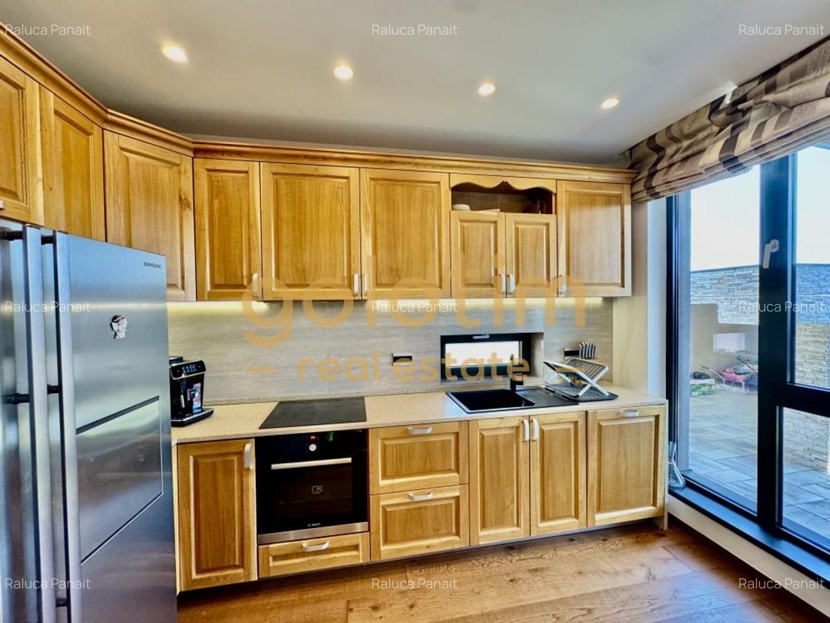 VILA DE COLT/ MOBILATA SI UTILATA/ PARCARI - 17