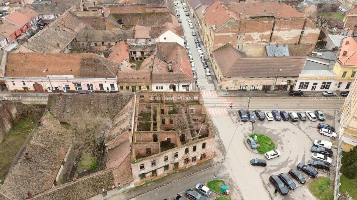 Cladirea Emblematica Trei Regi este acum de vanzare. Traian. - 3