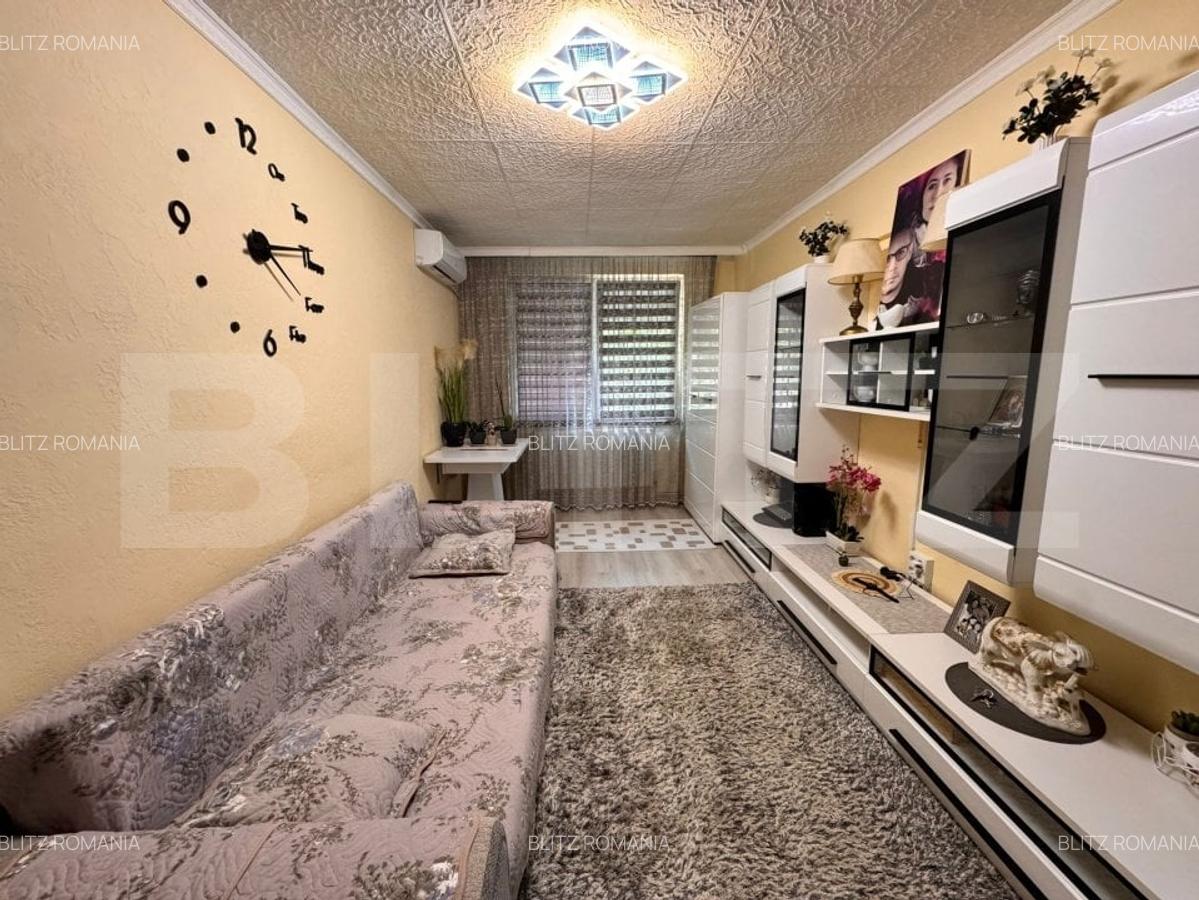 Apartament de vanzare, cu 1 camera, etaj intermediar, zona Siraj-Poitiers - 1