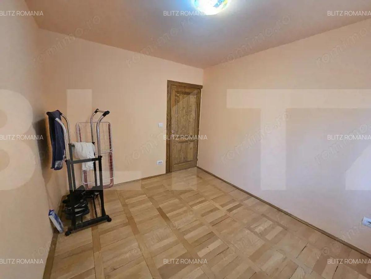 Apartament de vanzare, cu 4 camere, 77 mp, zona Soarelui - 6