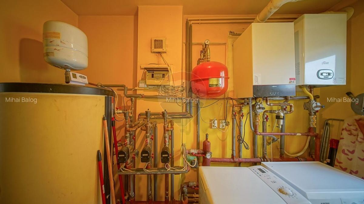 Casa / Vila cu 12 camere de vanzare in zona Astra - 22