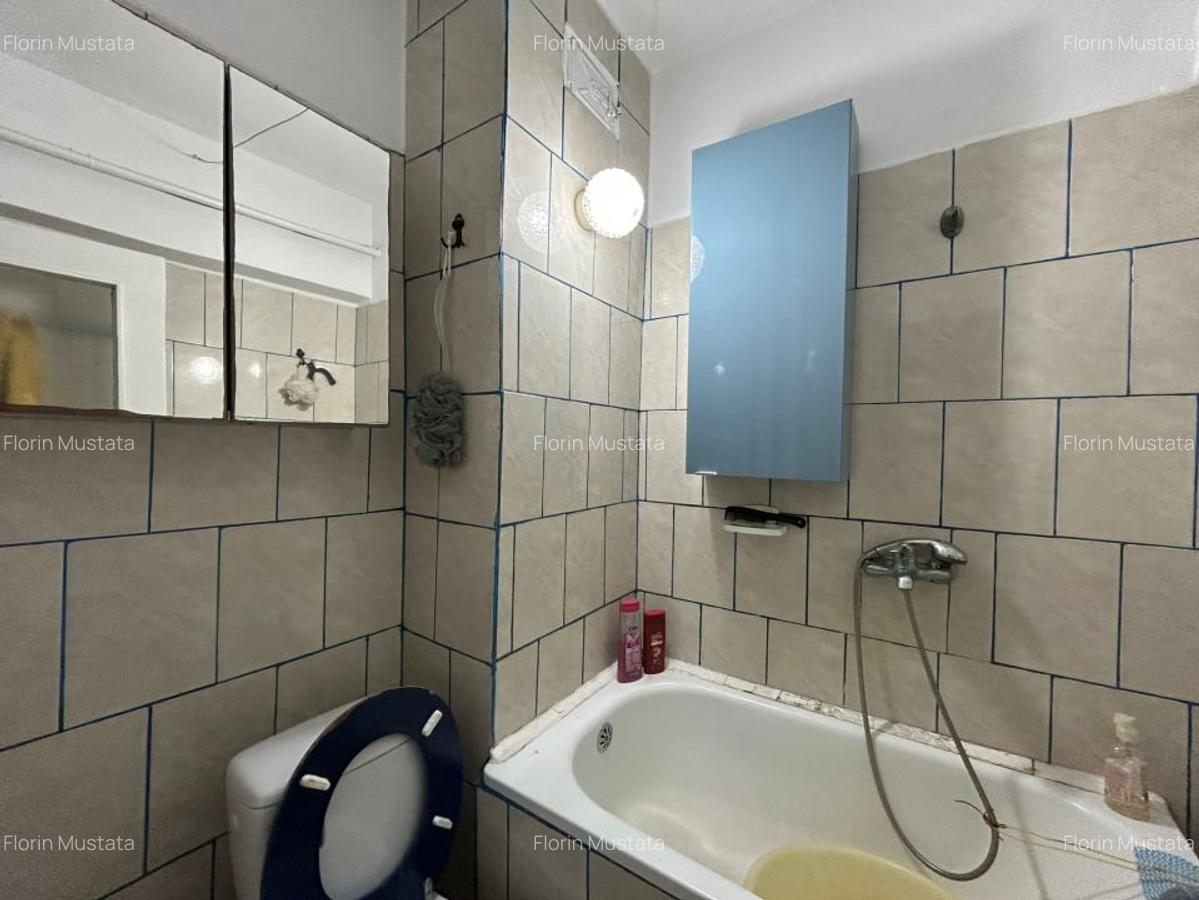 Etaj 1, Garsoniera mobilat utilata, zona Bariera. - 4