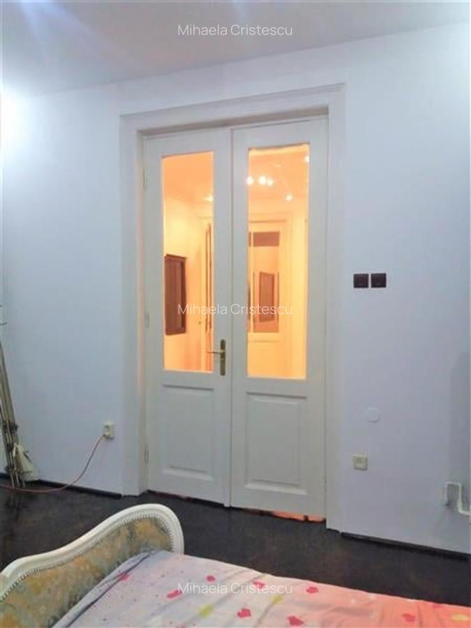 Apartament cu 3 camere circular în 13 Septembrie - 7