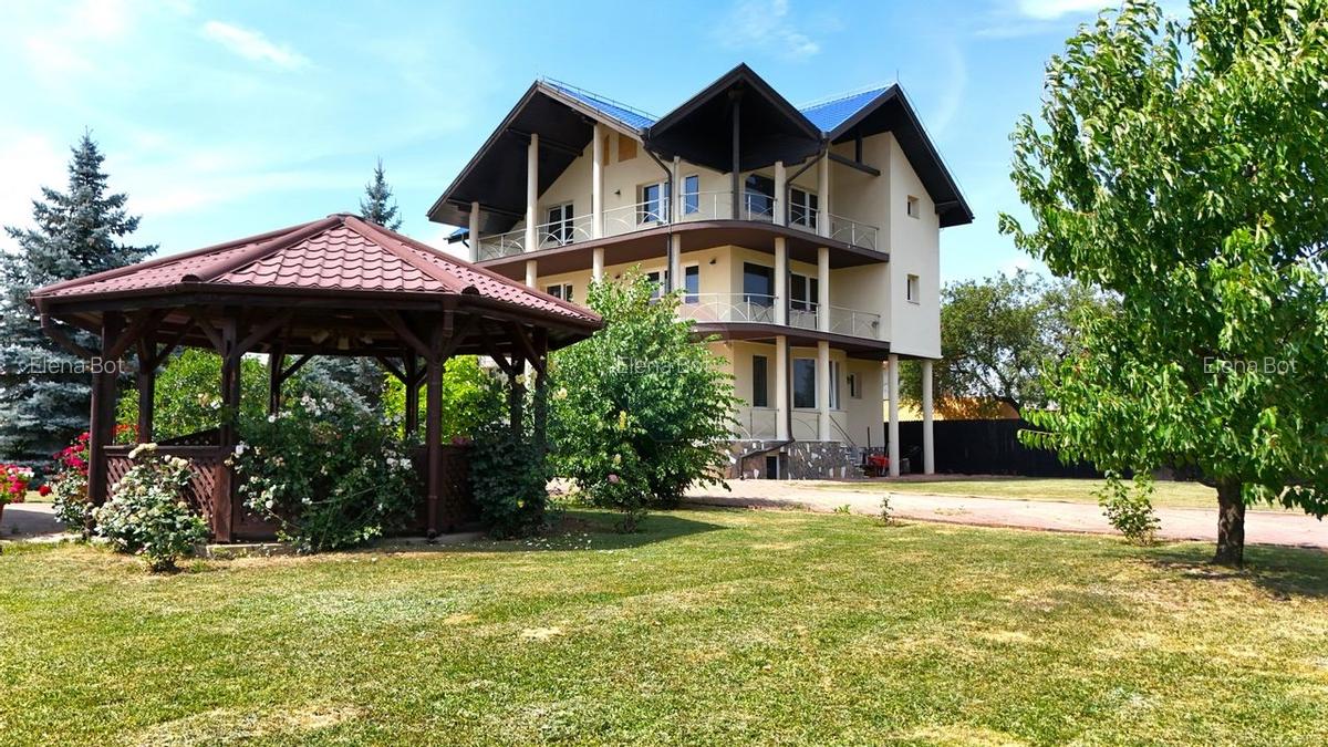 Vila deosebita cu gradina superba si panorama - Ghimbav, ultracentral - 1