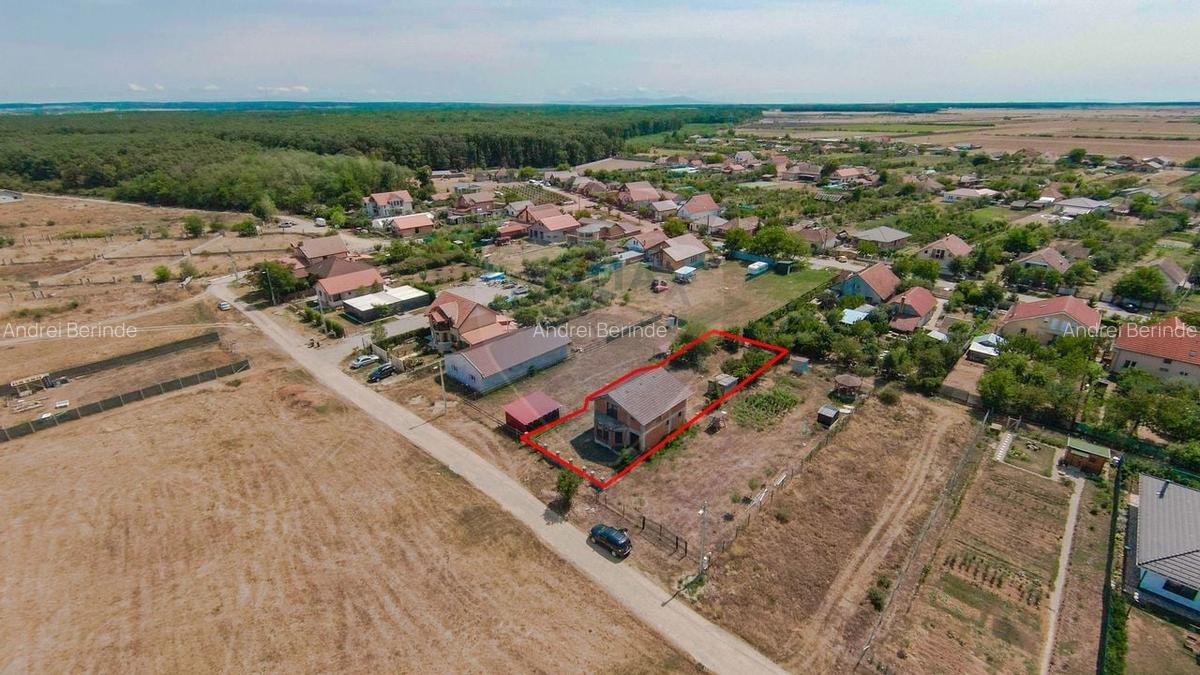 Casa cu 6 camere de vanzare -la rosu- in Gepiu, judetul Bihor - 6