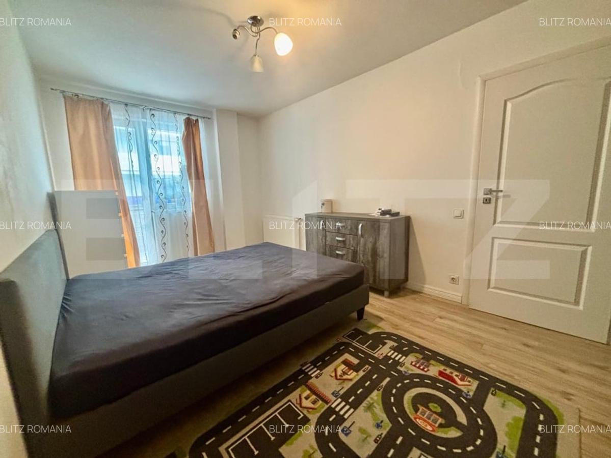 Apartamentcu cu 3 camere, 50 mp, etaj intermediar, garaj, zona Vivo - 3