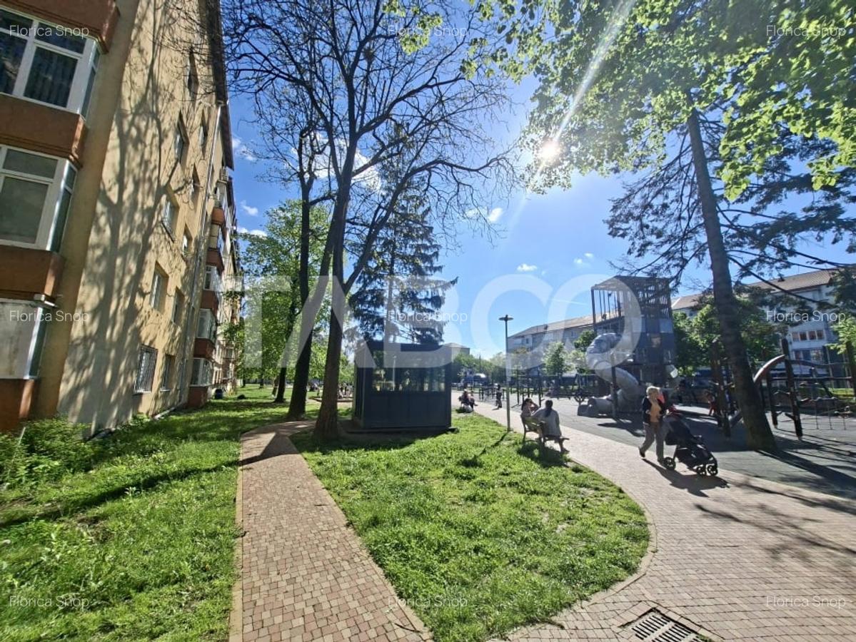 Apartament de vanzare 3 camere Terezian 70 mpu plus balcon Comision 0% - 1