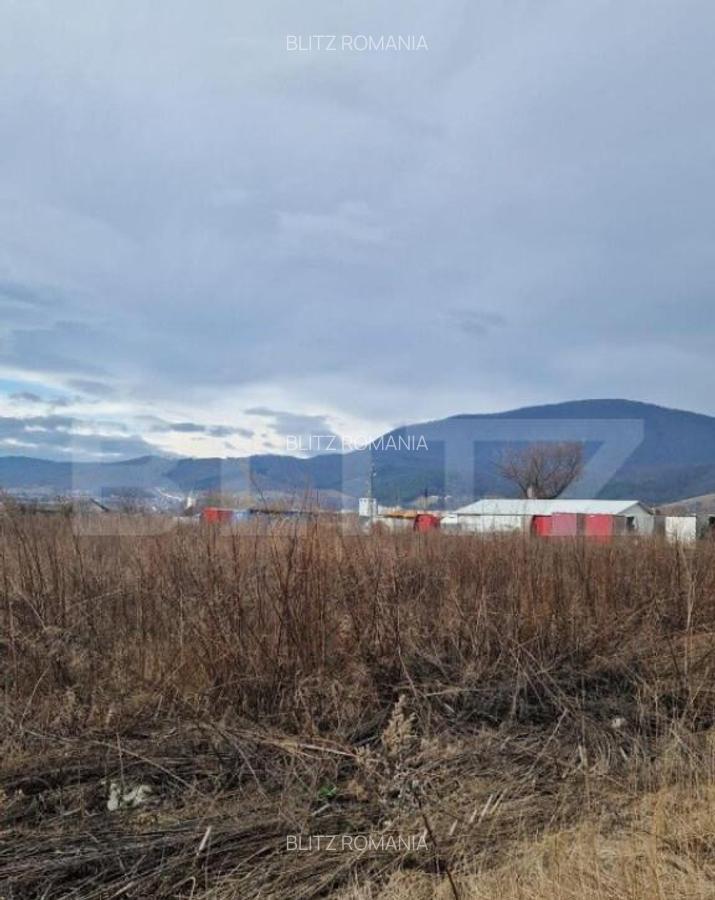 Teren de vanzare 1500 mp - intravilan Codlea - 30 euro mp - 6