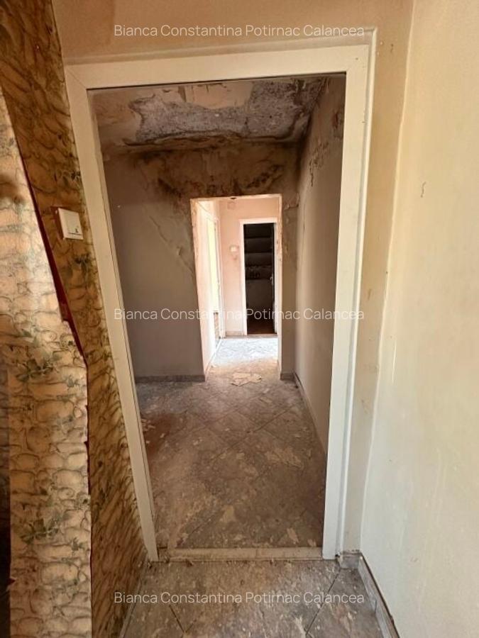 APARTAMENT 3 CAMERE - NAVODARI - 6