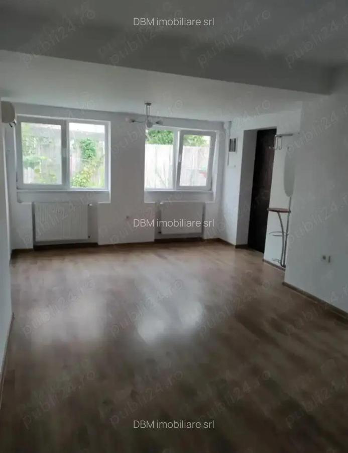 De inchiriat casa nemobilata zona Lipovei - 1