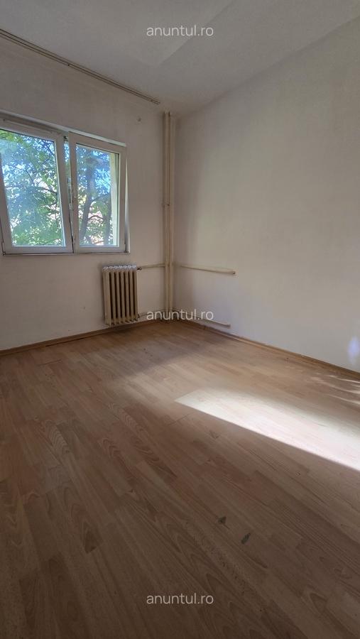 Berceni Emil Racovita - 8