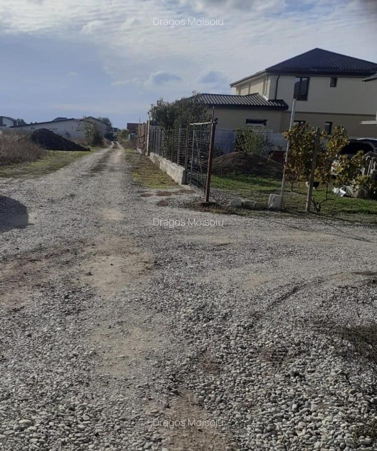 Domnesti-str. Simfoniei, 775mp. dubla deschidere, construibil-gaz-curent, vile - 4