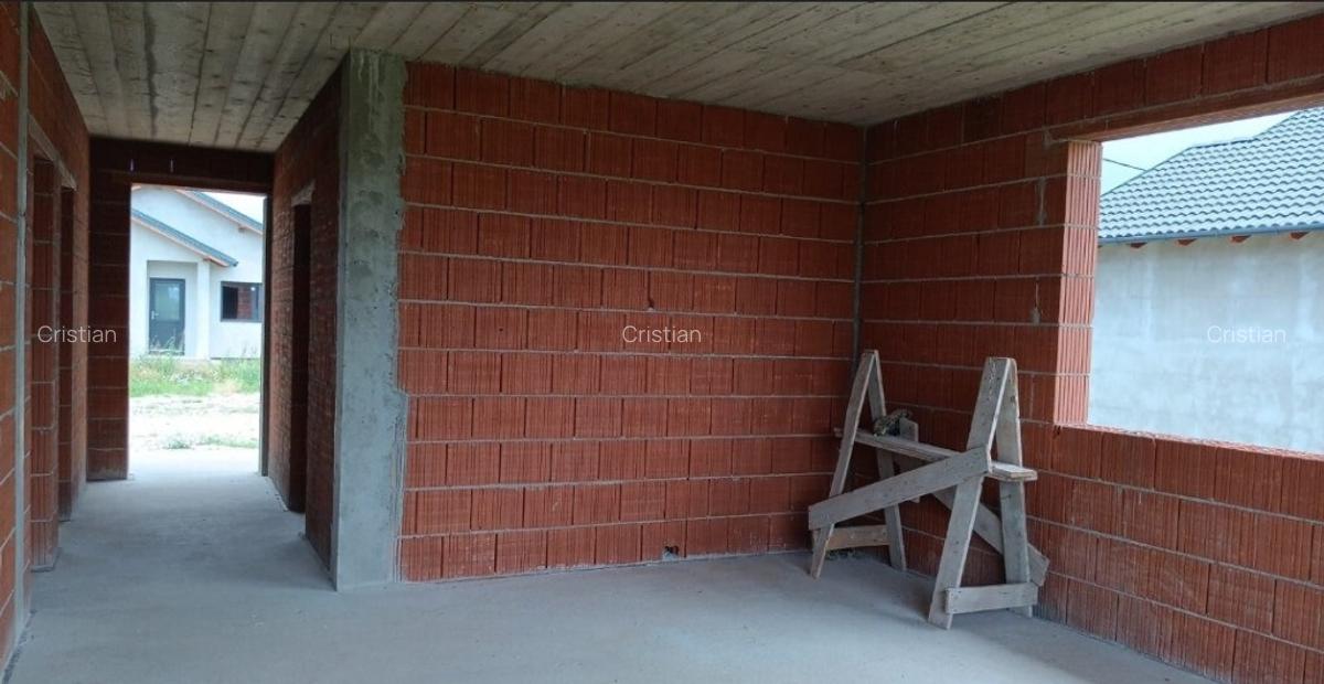 Casa in ro?u O?orhei - 7