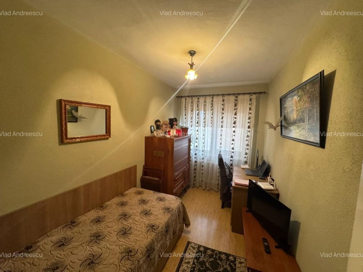 Apartament cu 3 camere central - 8