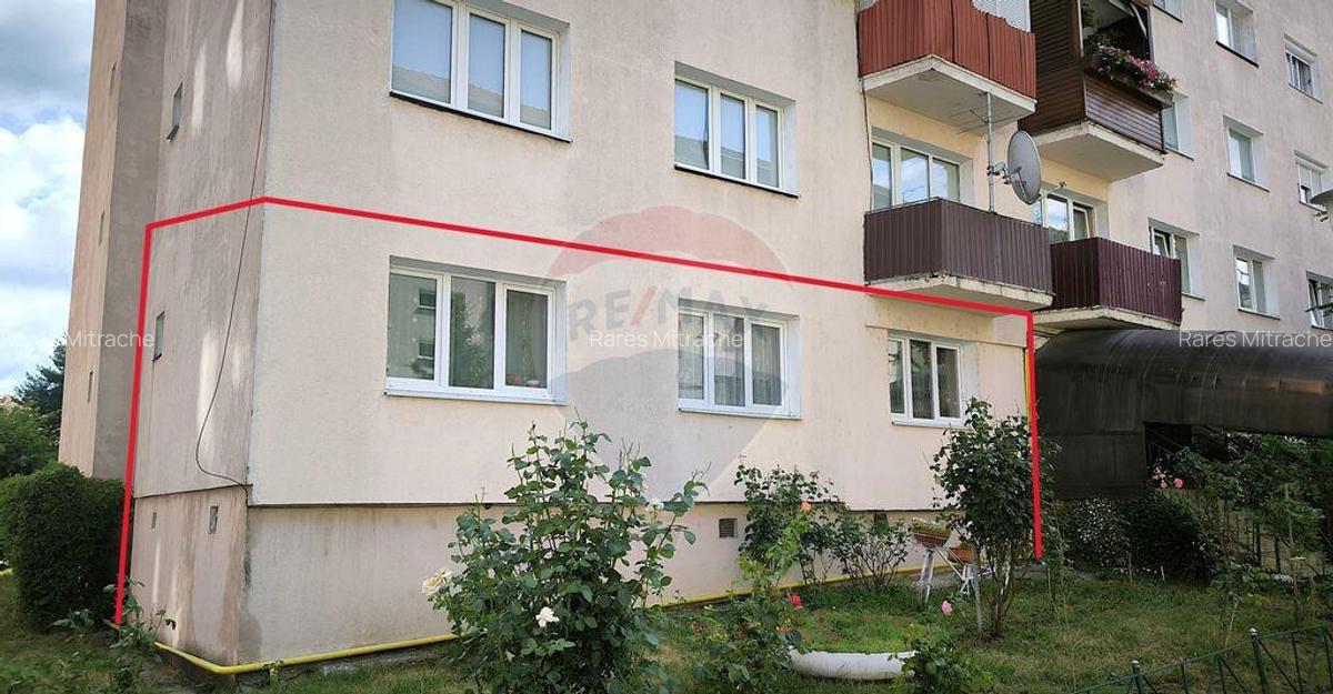 Apartament 3 camere decomandate Parter, cartier Dupa-Zid - 9